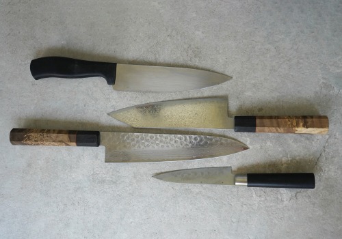 Japanese vs German Knives: Which is Better for Your Kitchen?